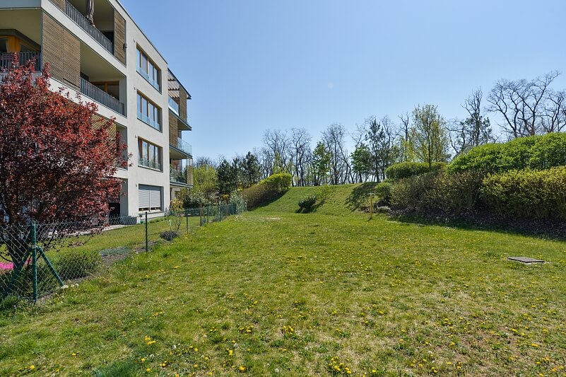 Generála Šišky, Modřany - Prague 4 | Rent, Apartment One-bedroom (2+kk), 70 m²