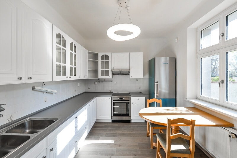 Na Čihadle, Dejvice - Prague 6 | Rent, House Three-bedroom (4+1), 140 m²