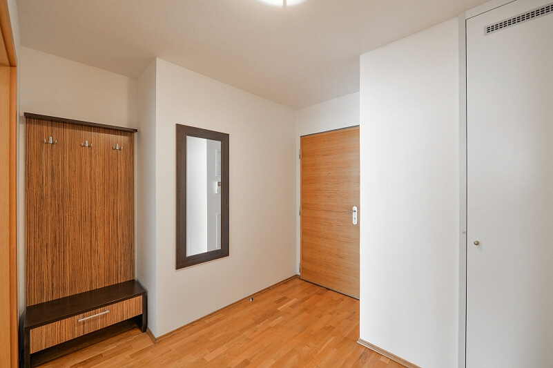 Karla Engliše, Smíchov - Prague 5 | Rent, Apartment One-bedroom (2+kk), 60 m²