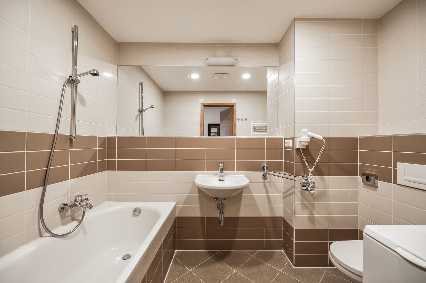 Karla Engliše, Smíchov - Praha 5 | Pronájem, Byt 2+kk, 60 m²