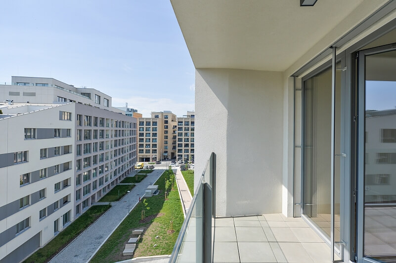 U Mlýnského kanálu, Karlín - Prague 8 | Rent, Apartment One-bedroom (2+kk), 67 m²