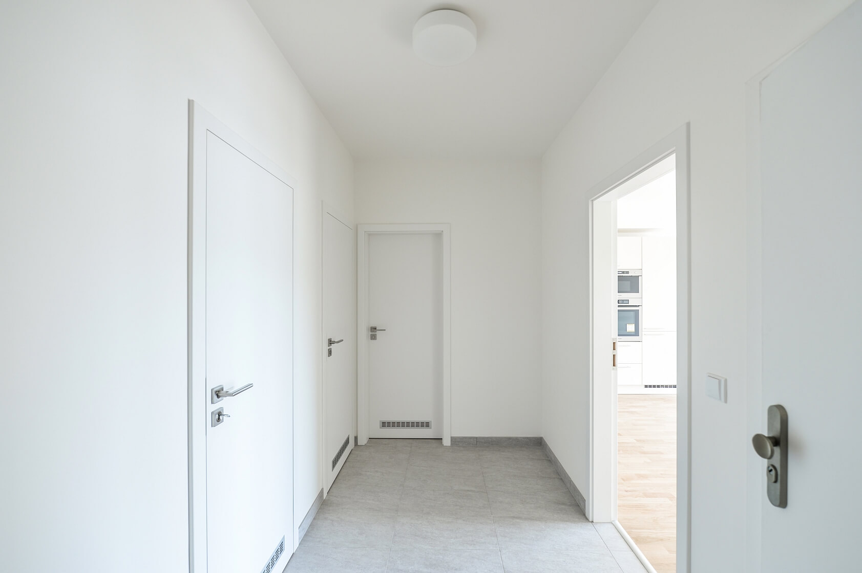 U Mlýnského kanálu, Karlín - Praha 8 | Pronájem, Byt 2+kk, 67 m²