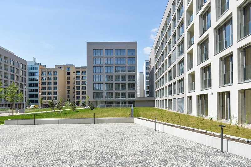 U Mlýnského kanálu, Karlín - Prague 8 | Rent, Apartment One-bedroom (2+kk), 67 m²