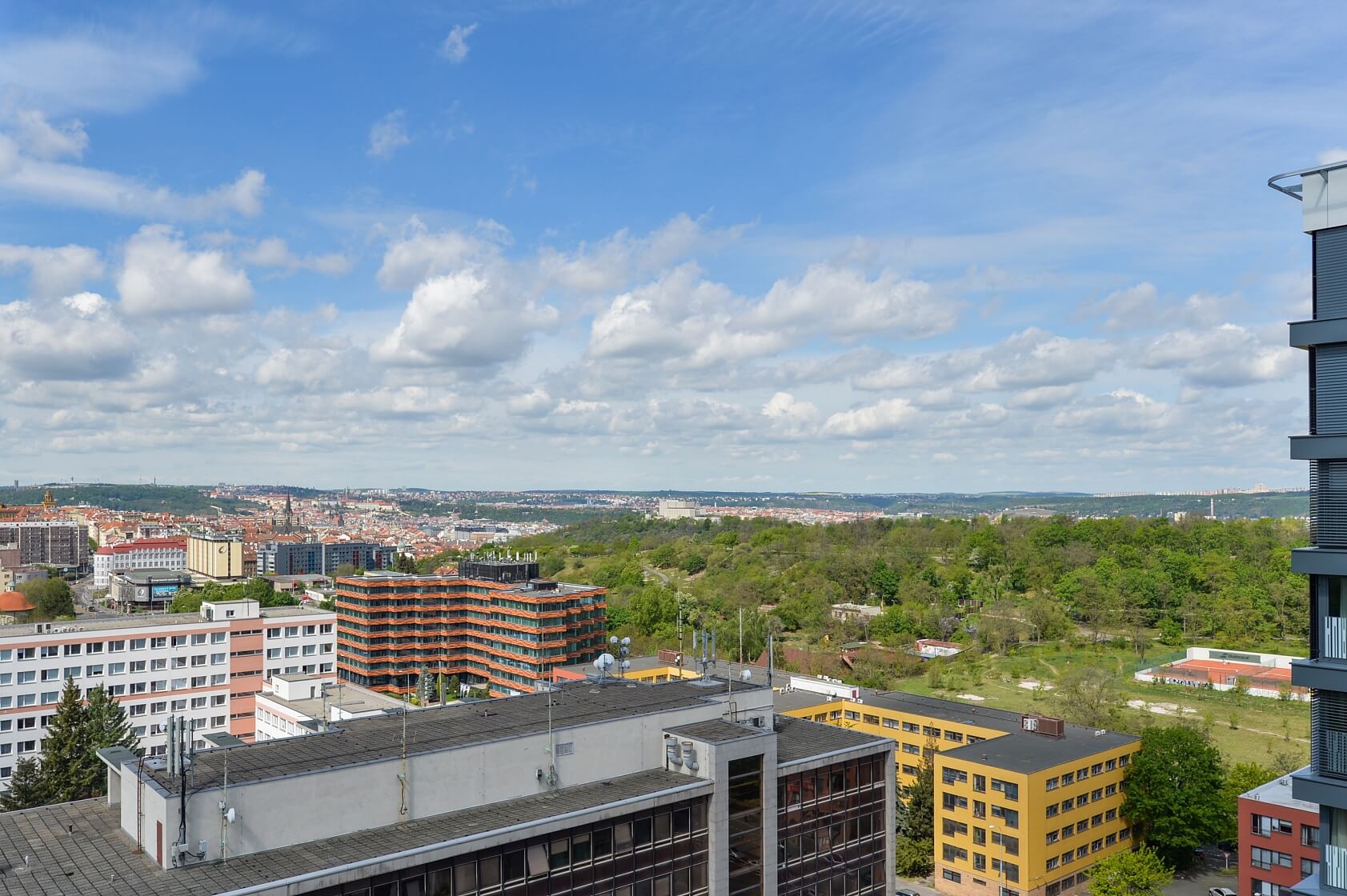 Olšanská, Žižkov - Praha 3 | Pronájem, Byt 2+kk, 60 m²