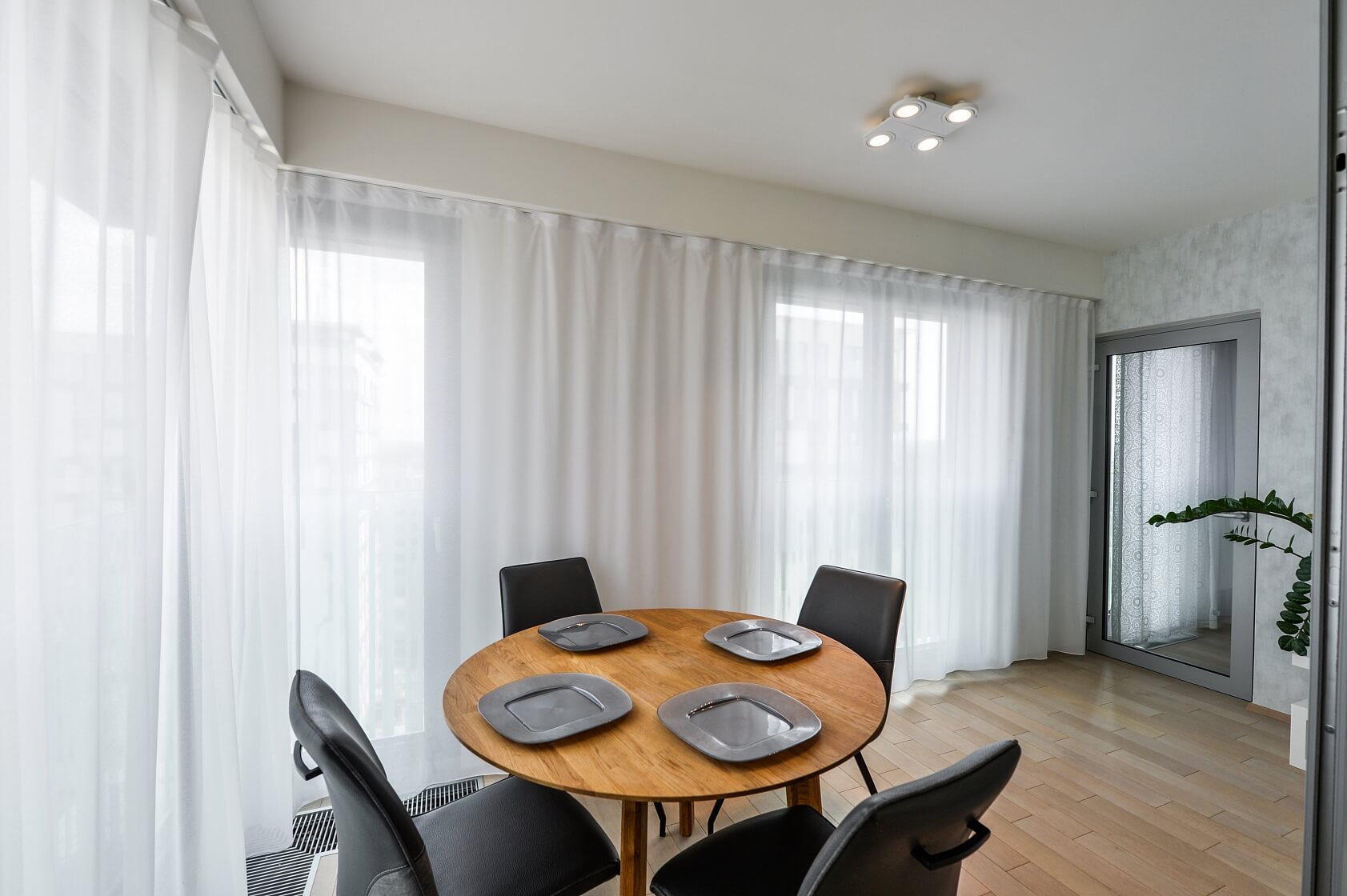 Olšanská, Žižkov - Prague 3 | Rent, Apartment One-bedroom (2+kk), 60 m²