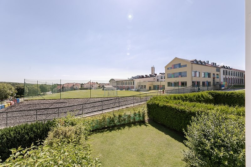 U Házů, Nebušice - Prague 6 | Rent, House Three-bedroom (4+1), 200 m²