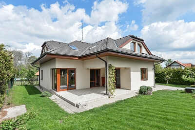 Holubí, Jesenice - Praha-západ | Pronájem, Rodinný dům 5+kk, 250 m²