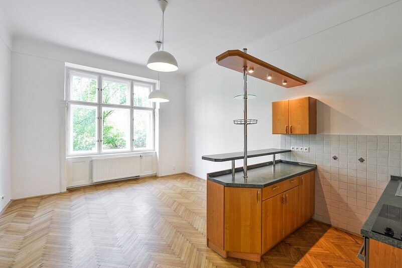 Chopinova, Vinohrady - Prague 2 | Rent, Apartment Three-bedroom (4+kk), 106 m²