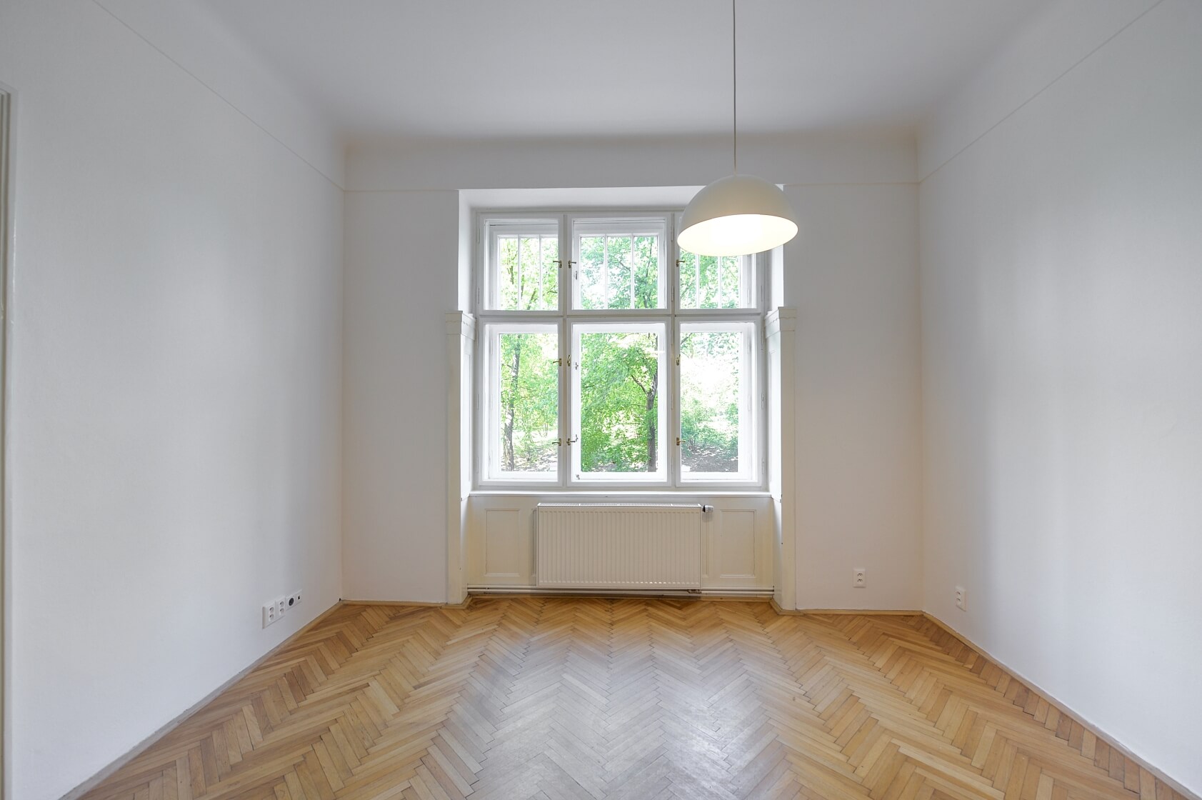 Chopinova, Vinohrady - Prague 2 | Rent, Apartment Three-bedroom (4+kk), 106 m²