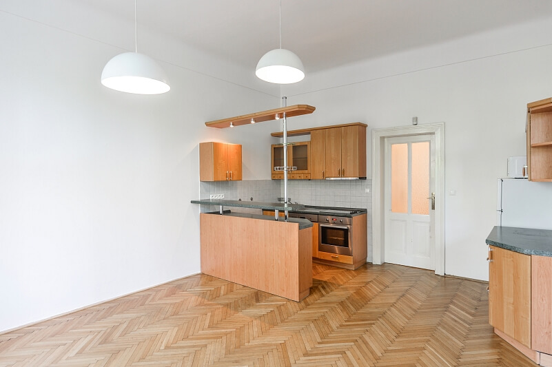 Chopinova, Vinohrady - Prague 2 | Rent, Apartment Three-bedroom (4+kk), 106 m²
