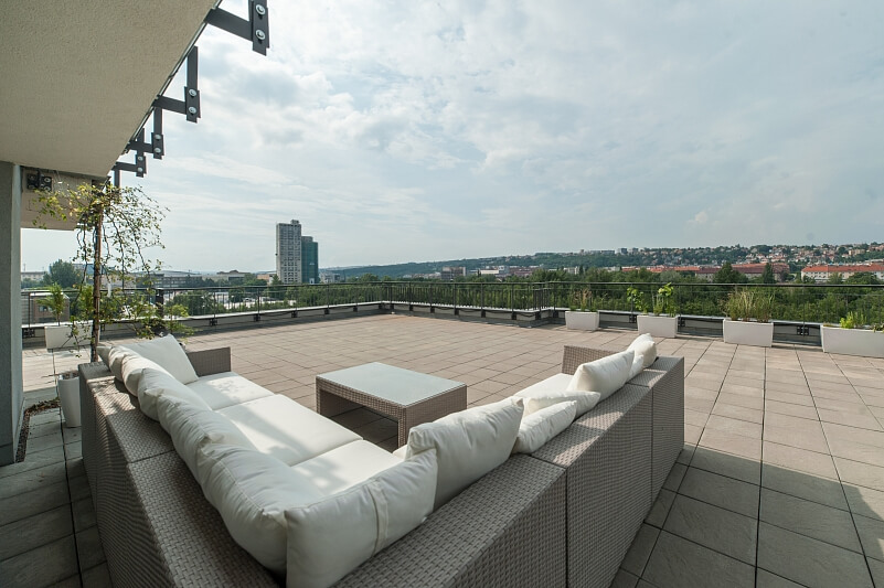 Kabešova, Vysočany - Prague 9 | Rent, Apartment Three-bedroom (4+kk), 288 m²