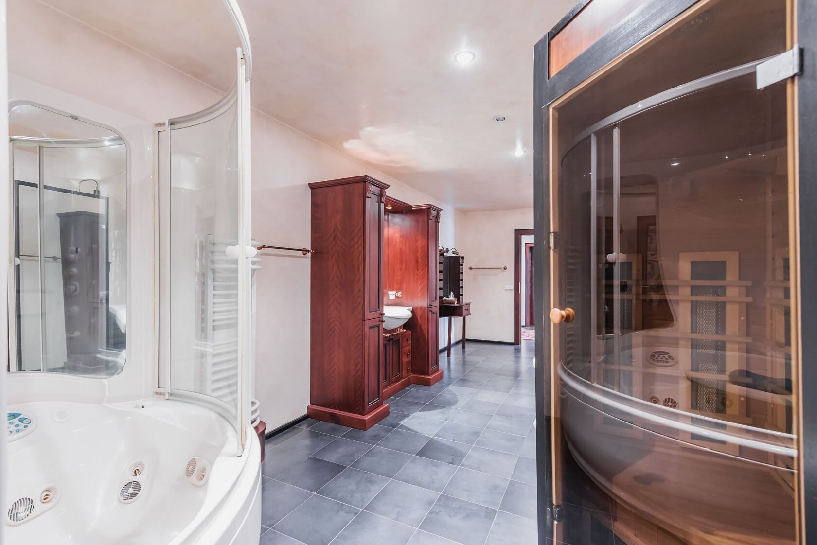 Hradecká, Vinohrady - Prague 3 | Rent, Apartment Three-bedroom (4+1), 280 m²