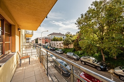 Zúžená, Břevnov - Praha 6 | Pronájem, Byt 2+kk, 72 m²