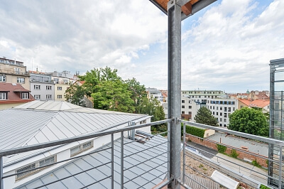 Rybalkova, Vršovice - Prague 10 | Rent, Apartment Studio (1+kk), 28 m²