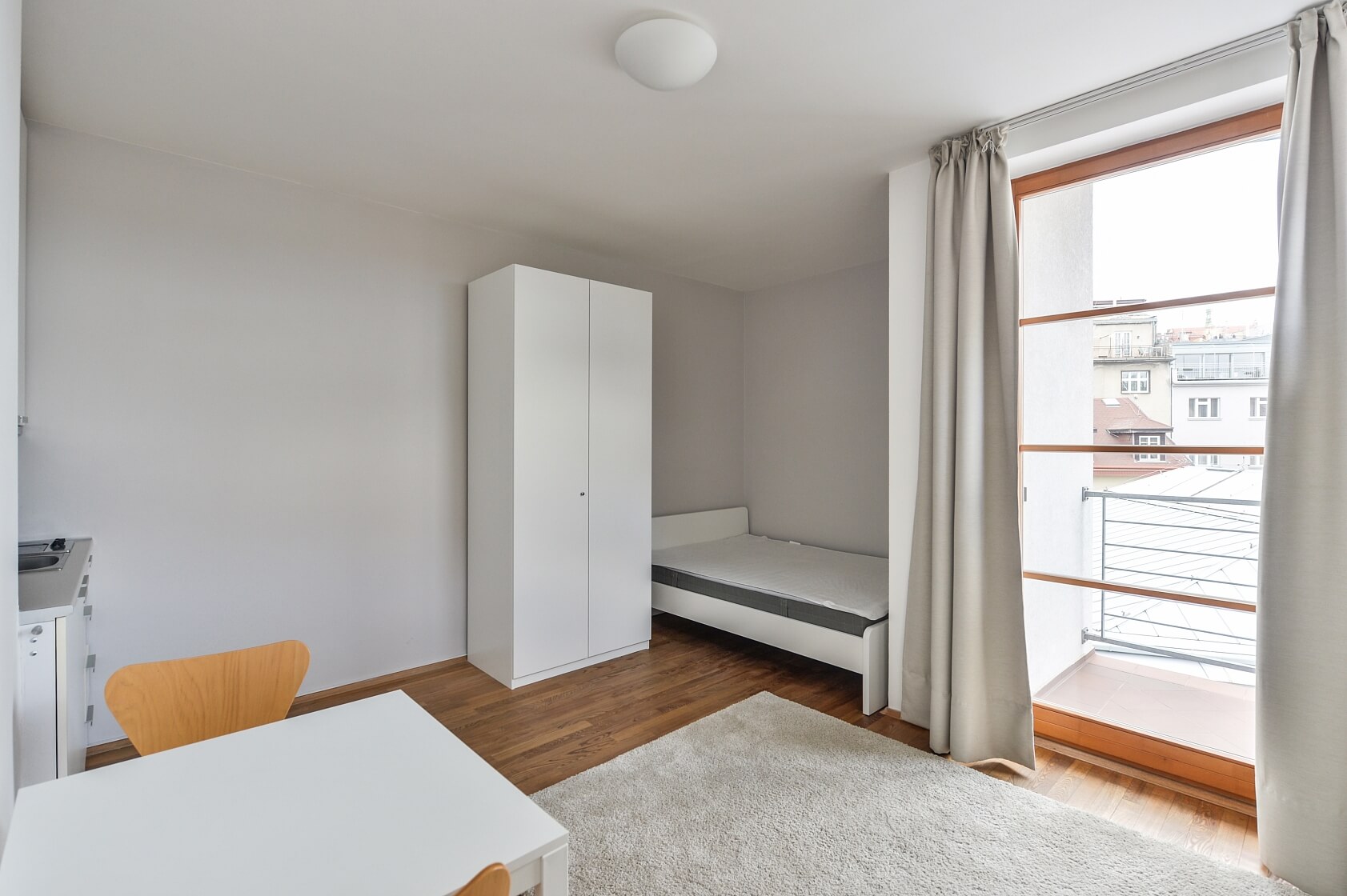 Rybalkova, Vršovice - Prague 10 | Rent, Apartment Studio (1+kk), 28 m²
