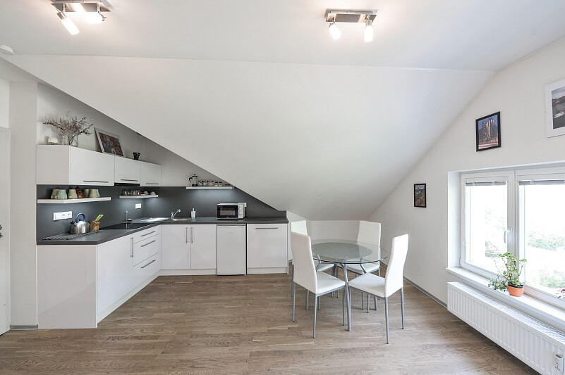 Velvarská, Dejvice - Praha 6 | Pronájem, Byt 1+kk, 43 m²