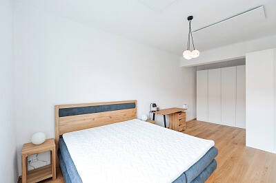 Žerotínova, Žižkov - Praha 3 | Pronájem, Byt 2+kk, 54 m²