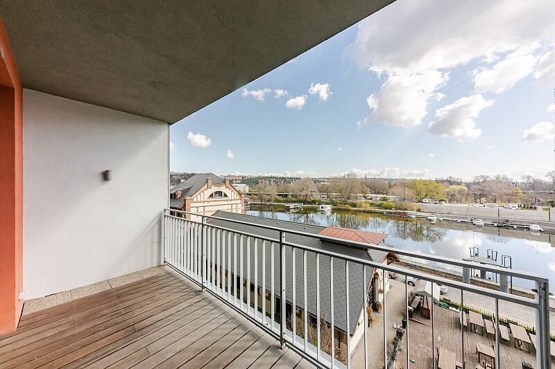 Jankovcova, Holešovice - Prague 7 | Sale, Apartment Two-bedroom (3+kk), 100 m²