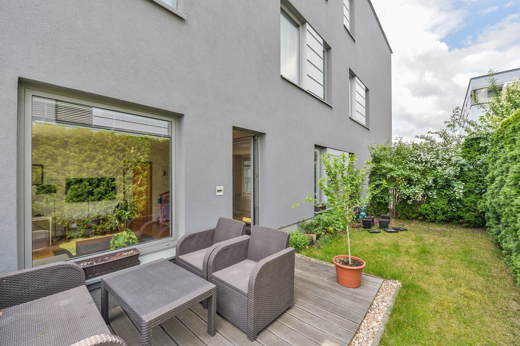 Valečovská, Prosek - Praha 9 | Pronájem, Byt 2+kk, 81 m²