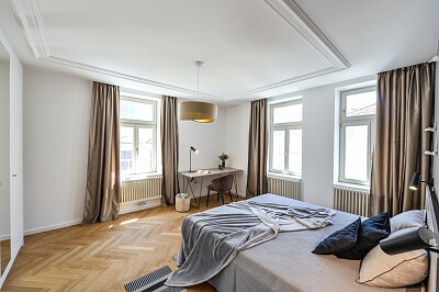 Žižkov - Prague 3 | Rent, Apartment One-bedroom (2+kk), 54 m²