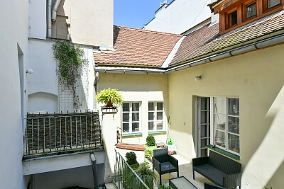 Havelská, Staré Město - Prague 1 | Rent, Apartment One-bedroom (2+1), 76 m²