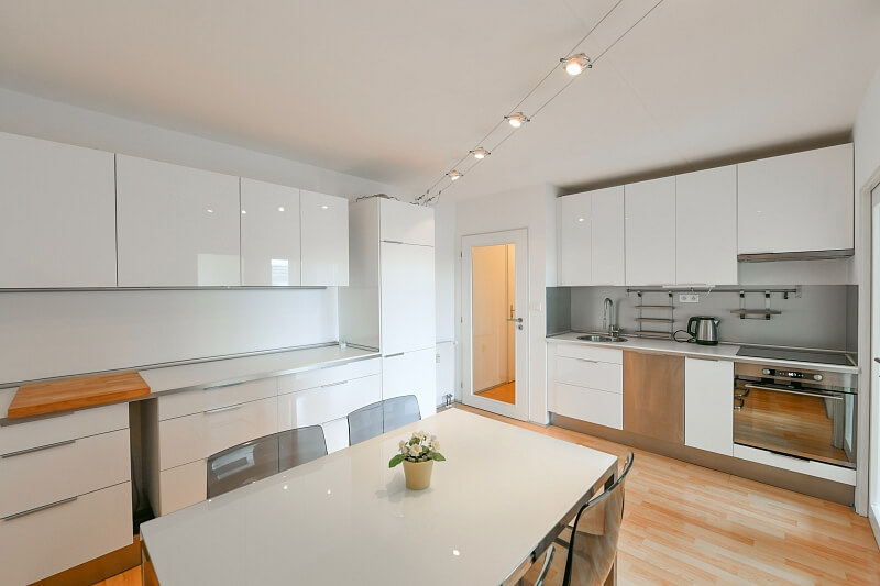 Molákova, Karlín - Praha 8 | Pronájem, Byt 2+1, 42 m²