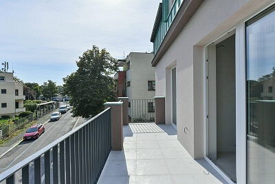 Smíchov - Prague 5 | Rent, Apartment Two-bedroom (3+kk), 101 m²