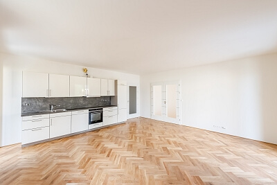 Smíchov - Prague 5 | Rent, Apartment Two-bedroom (3+kk), 101 m²