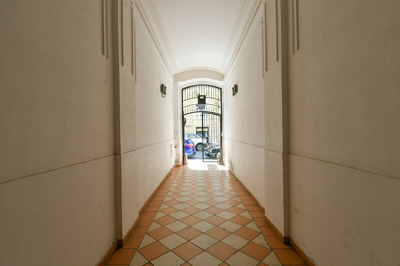 Navrátilova, Nové Město - Prague 1 | Rent, Apartment One-bedroom (2+1), 92 m²