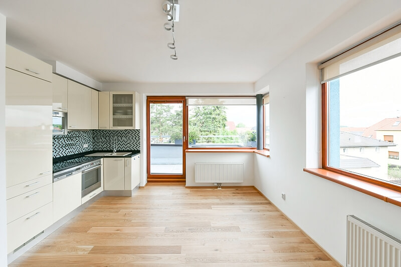 Hořínecká, Ďáblice - Praha 8 | Pronájem, Byt 2+kk, 69 m²