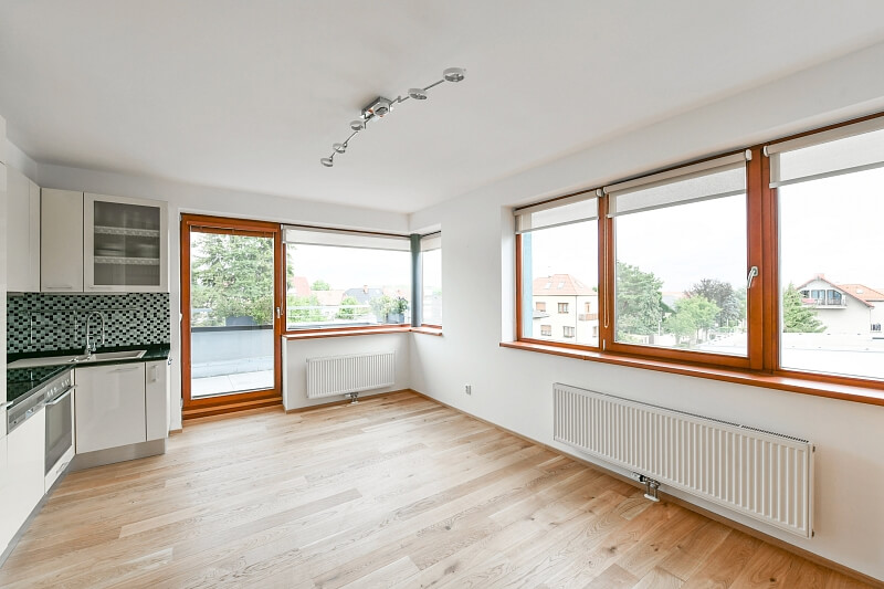 Hořínecká, Ďáblice - Praha 8 | Pronájem, Byt 2+kk, 69 m²