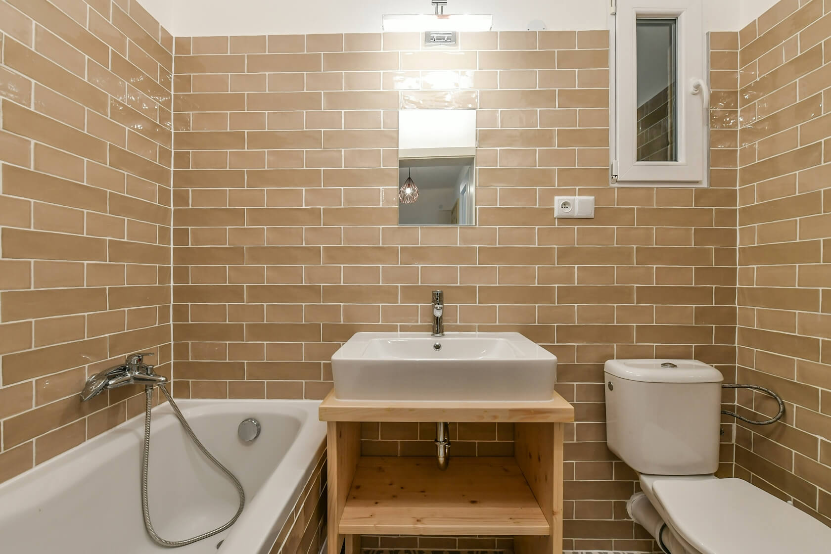 Moskevská, Vršovice - Prague 10 | Rent, Apartment One-bedroom (2+kk), 48 m²