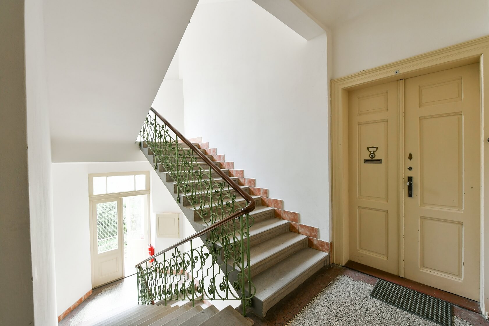 Moskevská, Vršovice - Prague 10 | Rent, Apartment One-bedroom (2+kk), 48 m²