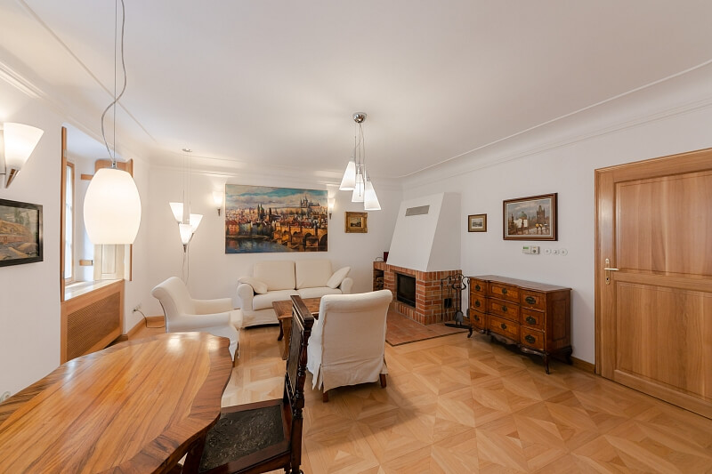 Nerudova, Malá Strana - Prague 1 | Rent, Apartment One-bedroom (2+1), 47 m²