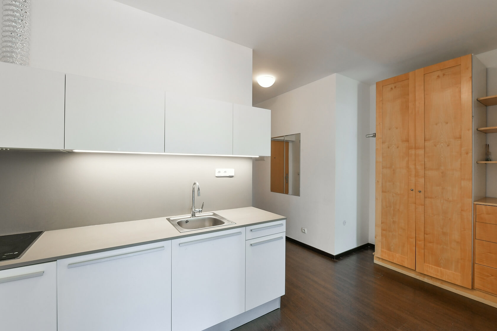 Rybalkova, Vršovice - Prague 10 | Rent, Apartment Studio (1+kk), 37 m²