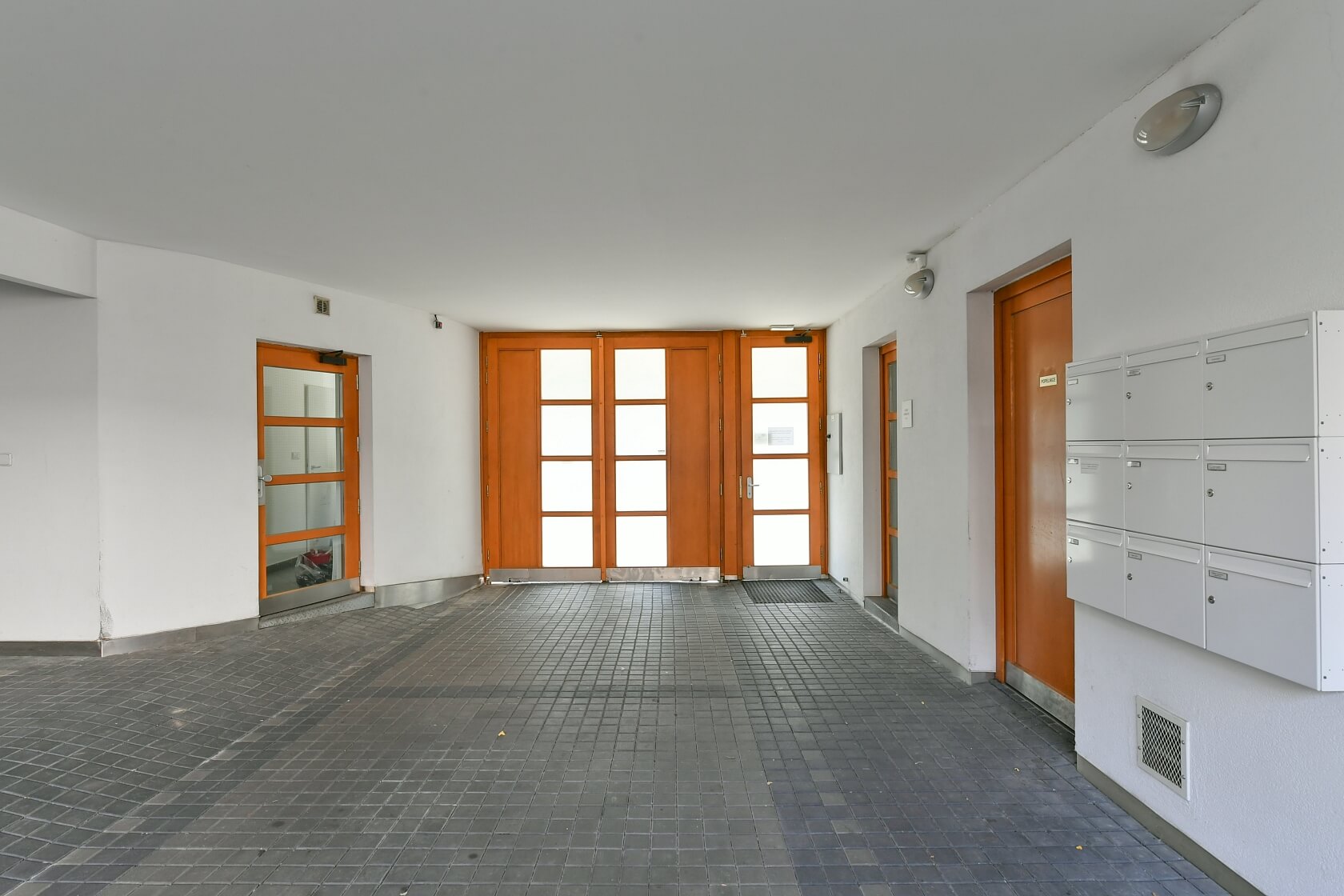 Rybalkova, Vršovice - Prague 10 | Rent, Apartment Studio (1+kk), 37 m²