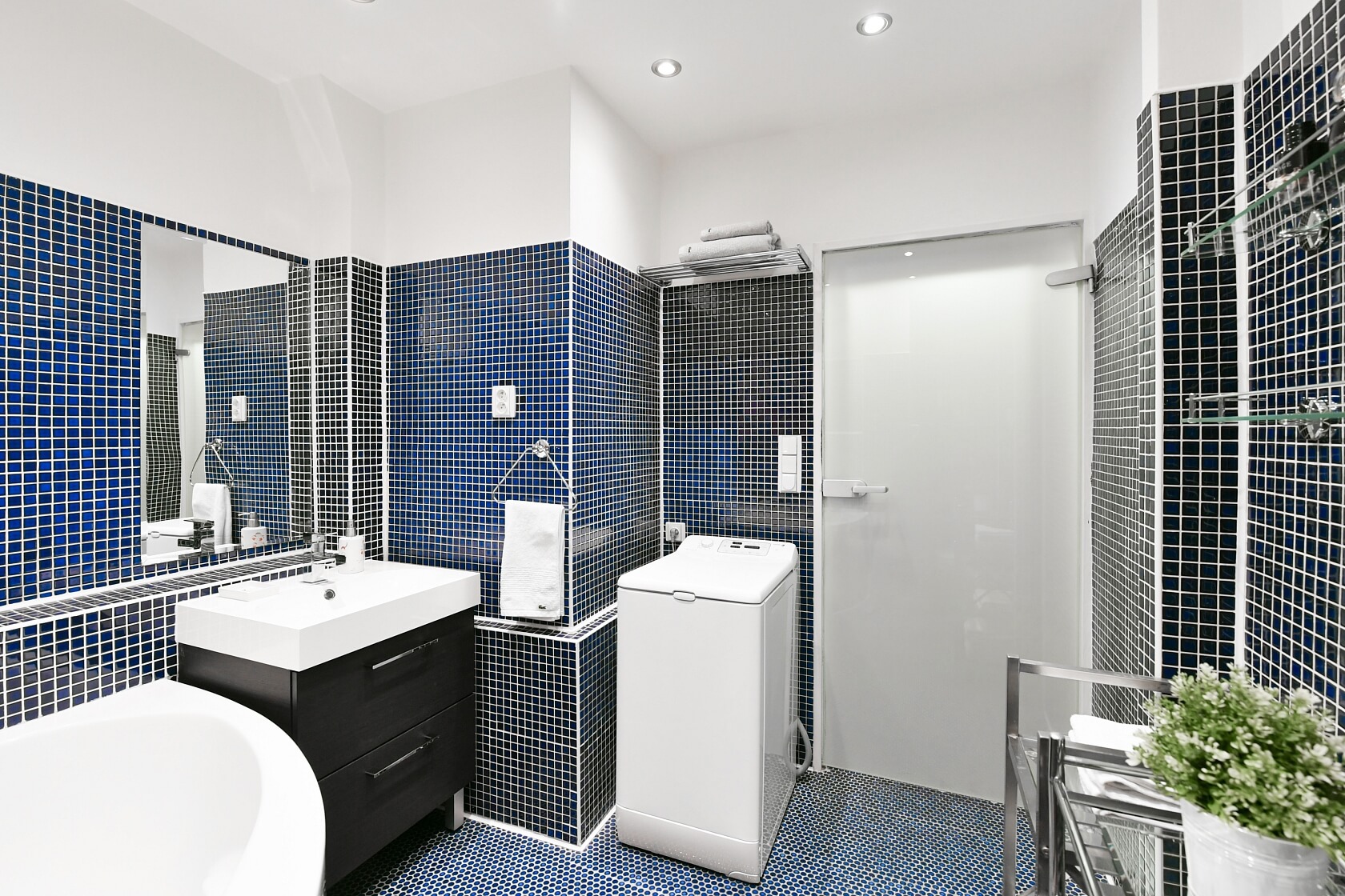 Komunardů, Holešovice - Praha 7 | Prodej, Byt 2+kk, 60 m²