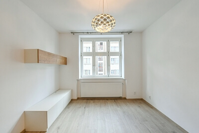 Sudoměřská, Žižkov - Prague 3 | Rent, Apartment Two-bedroom (3+kk), 75 m²