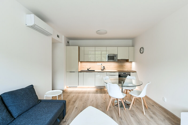 Hlaváčkova, Košíře - Prague 5 | Rent, Apartment One-bedroom (2+kk), 57 m²