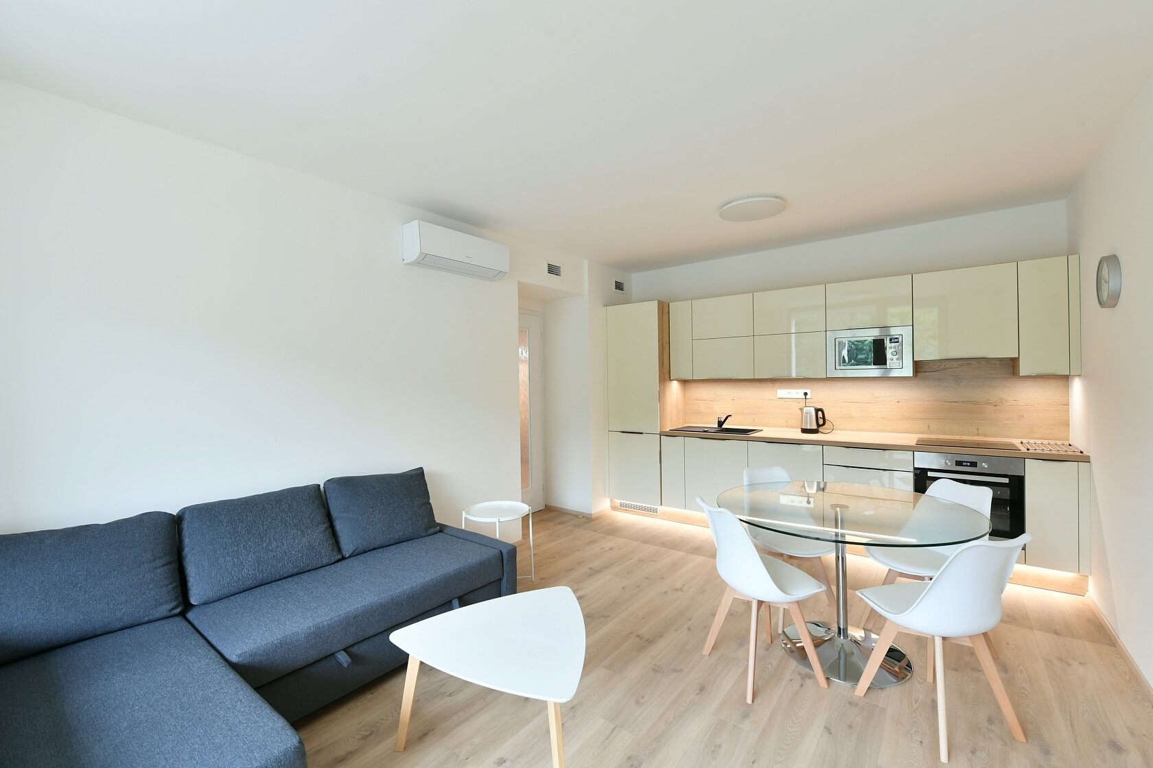 Hlaváčkova, Košíře - Praha 5 | Pronájem, Byt 2+kk, 57 m²
