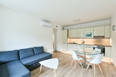 Hlaváčkova, Košíře - Prague 5 | Rent, Apartment One-bedroom (2+kk), 57 m²