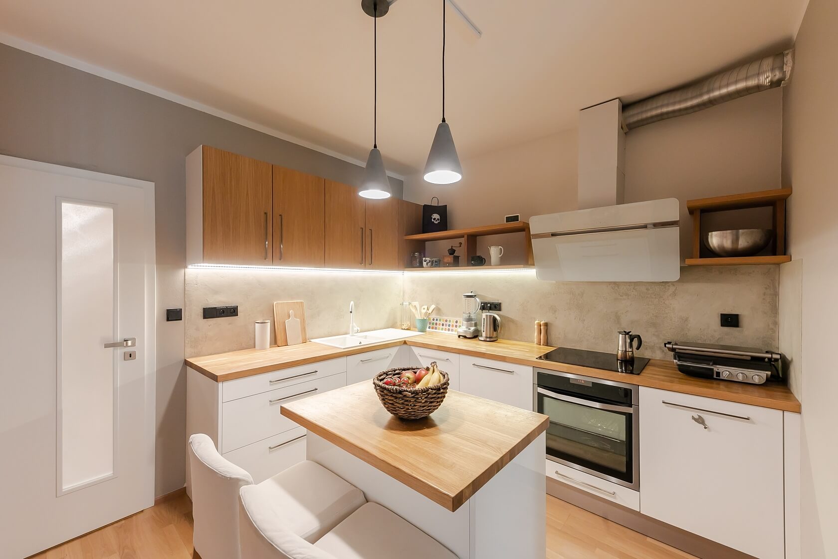 Olšanská, Žižkov - Praha 3 | Pronájem, Byt 2+kk, 67 m²