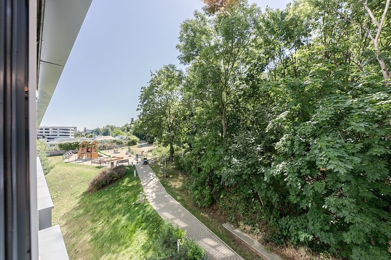 Olšanská, Žižkov - Praha 3 | Pronájem, Byt 2+kk, 67 m²