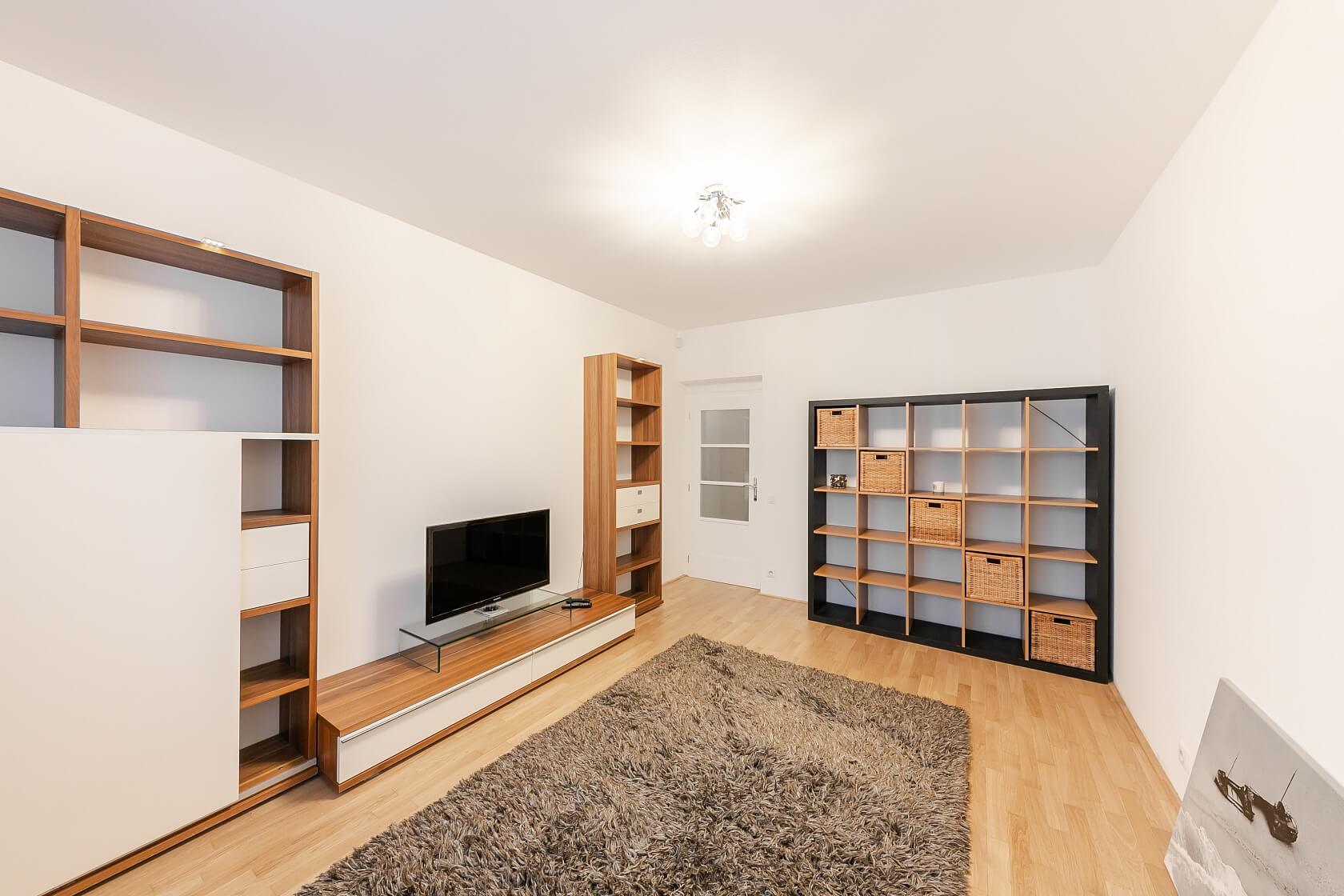 Šlikova, Břevnov - Prague 6 | Rent, Apartment One-bedroom (2+kk), 53 m²