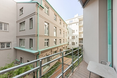 Spálená, Nové Město - Praha 1 | Pronájem, Byt 2+kk, 53 m²