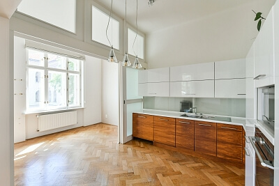 Lyčkovo náměstí, Karlín - Praha 8 | Pronájem, Byt 4+kk, 106 m²