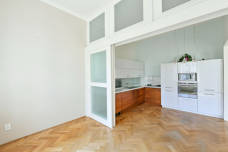 Lyčkovo náměstí, Karlín - Praha 8 | Pronájem, Byt 4+kk, 106 m²