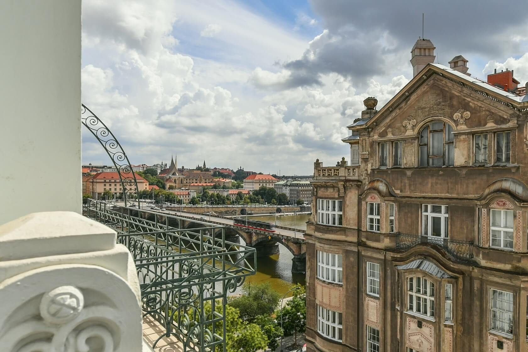 Janáčkovo nábřeží, Smíchov - Praha 5 | Pronájem, Byt 3+kk, 97 m²