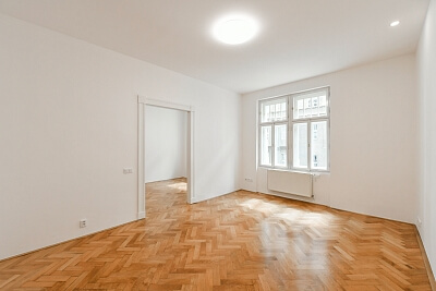 Janáčkovo nábřeží, Smíchov - Prague 5 | Rent, Apartment Three-bedroom (4+1), 116 m²