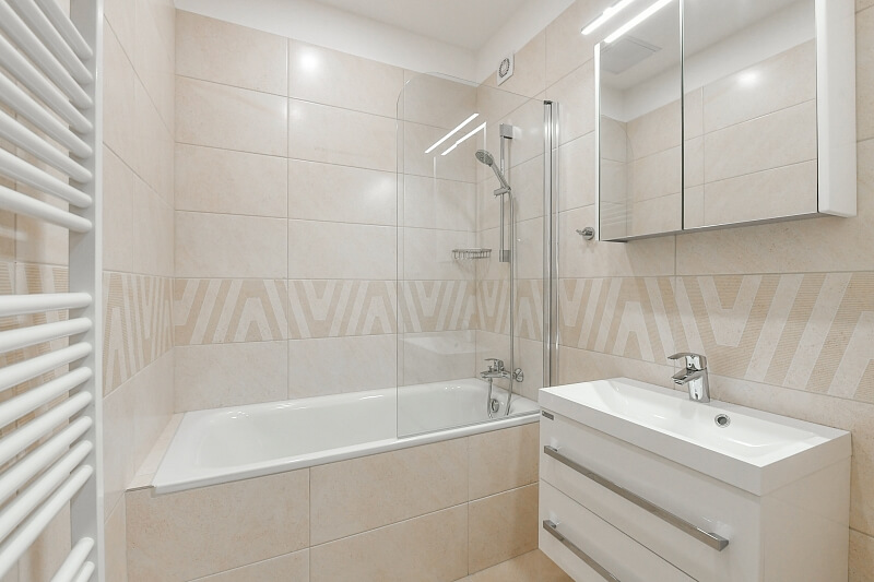 Janáčkovo nábřeží, Smíchov - Prague 5 | Rent, Apartment Three-bedroom (4+1), 116 m²